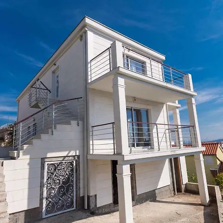 Aquanur-2 By Interhome Sovlje