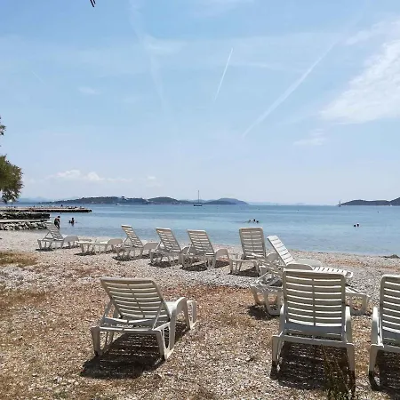 Aquanur-2 By Interhome