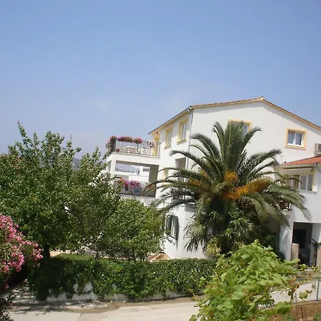 Aquanur-2 By Interhome * Sovlje