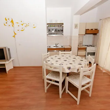 Apartament Aquanur-2 By Interhome