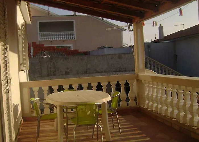 Aquanur-2 By Interhome