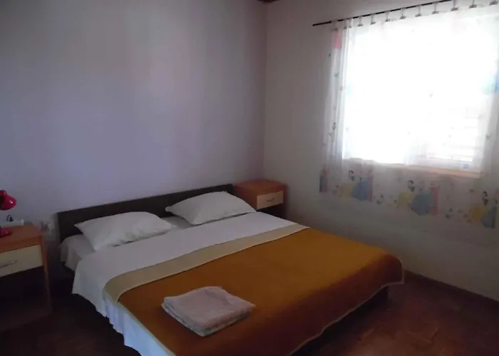 Appartement Aquanur-2 By Interhome