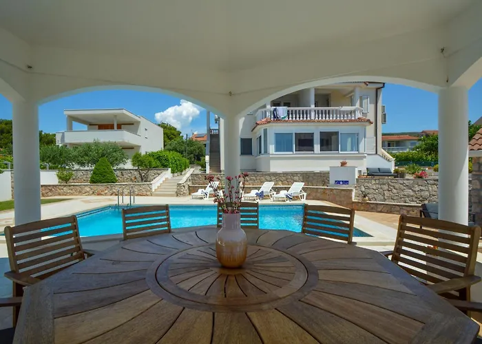 Appartement Aquanur-2 By Interhome