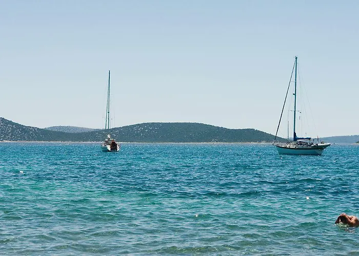 Aquanur-2 By Interhome